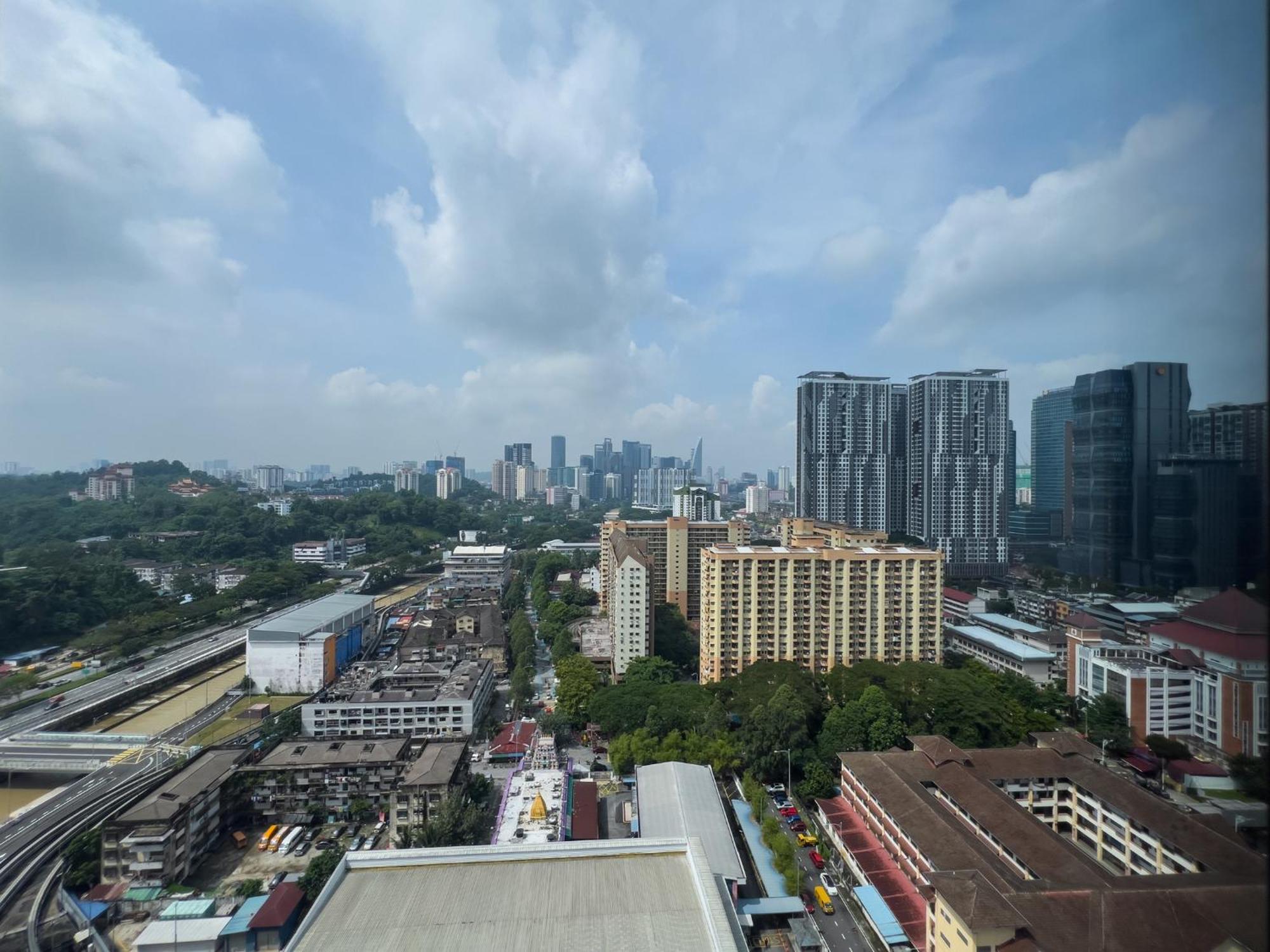 The Riv - Riveria City Kl Sentral By Sleepy Bear Kuala Lumpur Exterior foto